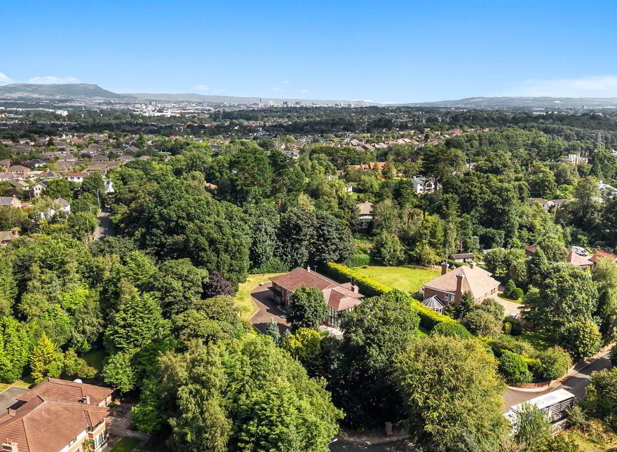 190 Upper Malone Road, Belfast, BT17 9JZ
