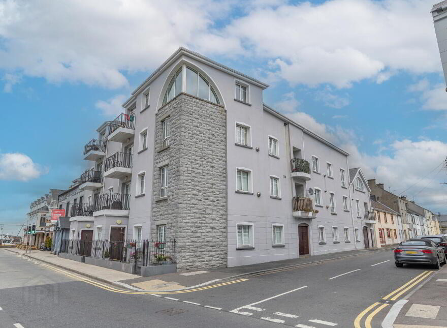 7 Harbour Quay, Warrenpoint, Newry, BT34 3GZ