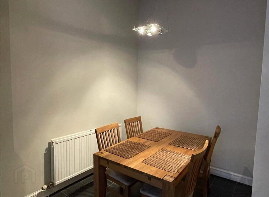 2 Montpelier, Bruntsfield, Edinburgh, EH10 4NA