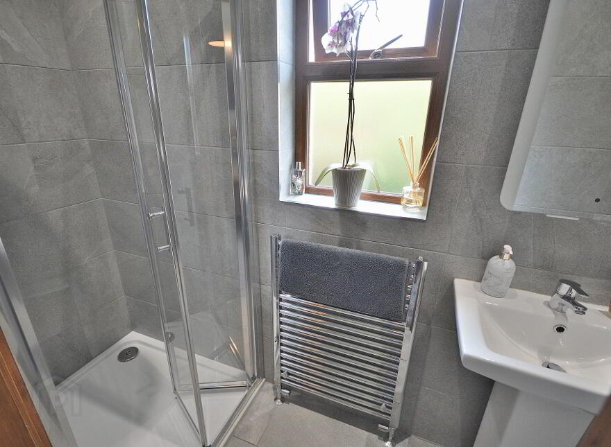 29 Old Forge Lane, Newtwonards, Newtownards, BT23 8GF