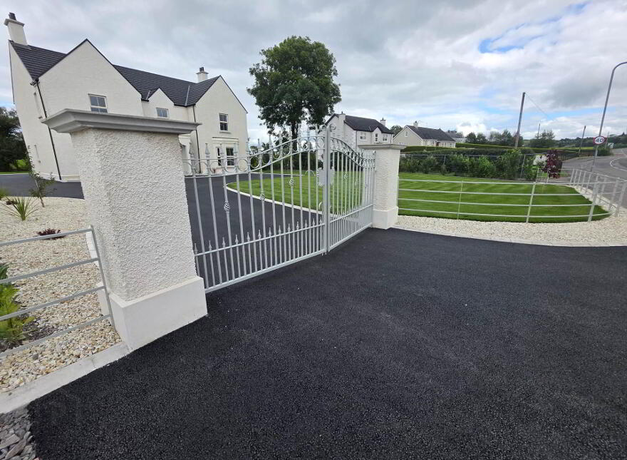 14 Aughafad Road, New Build, Fintona, BT78 2EG