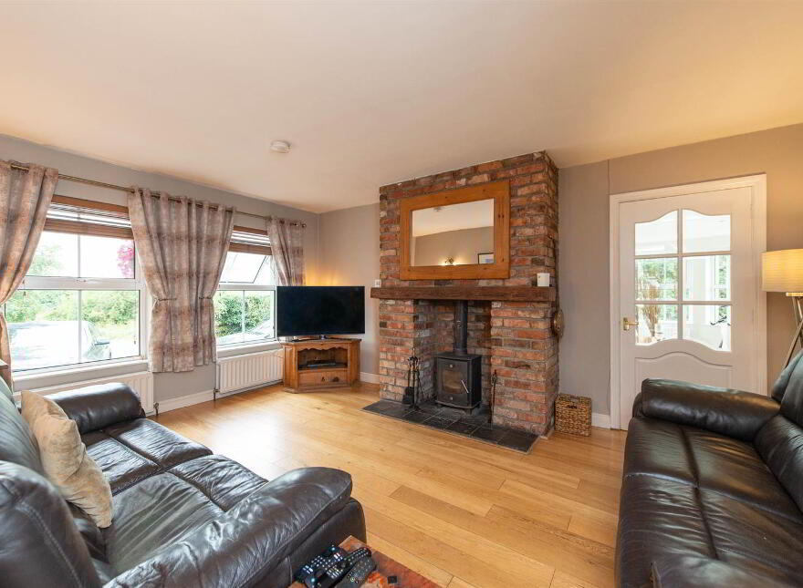 86 Teconnaught Road, Crossgar, BT30 9HH
