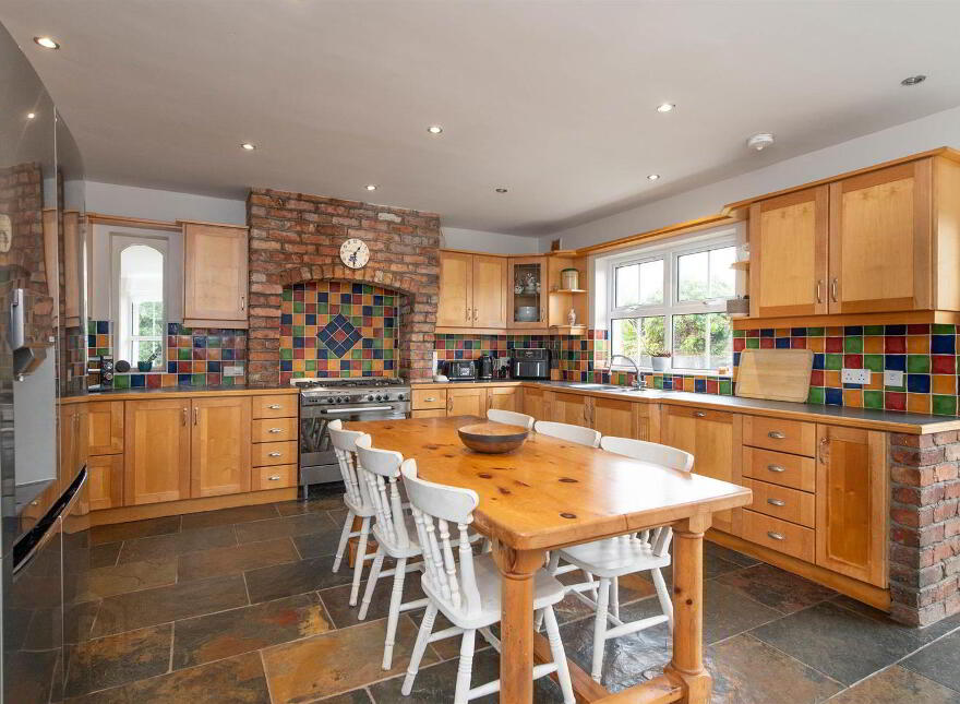 86 Teconnaught Road, Crossgar, BT30 9HH