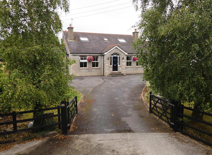 86 Teconnaught Road, Crossgar, BT30 9HH