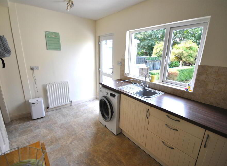 11 Sandhurst Drive, Bangor, BT20 5NX
