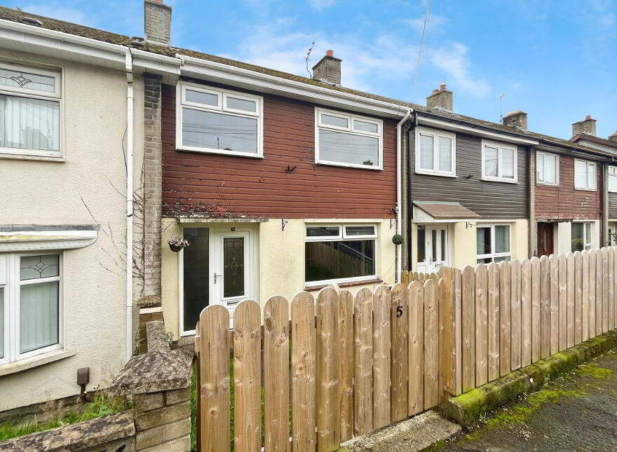 5 Craig Crescent, Lisburn, BT28 1HB