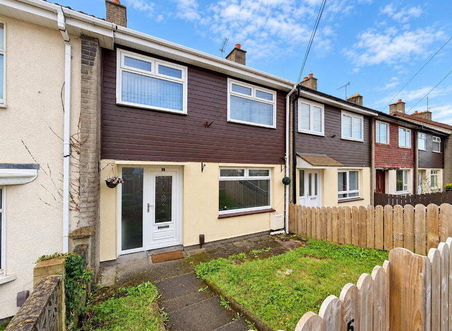 5 Craig Crescent, Lisburn, BT28 1HB