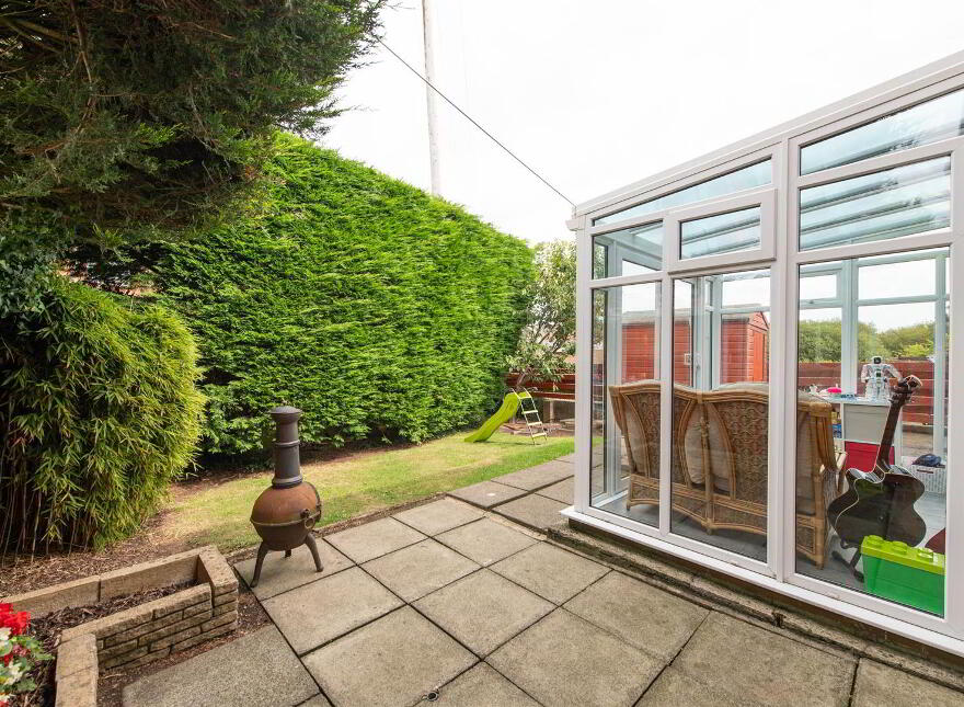 7 Winchester Grove, Carryduff, Belfast, BT8 8QF
