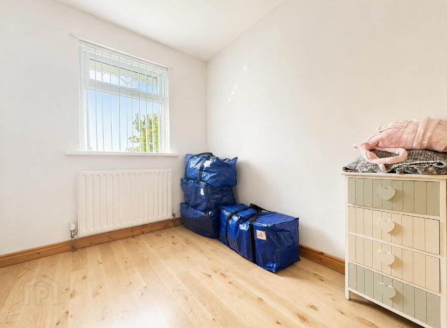 8 Castlemara Drive, Carrickfergus, BT38 7RB