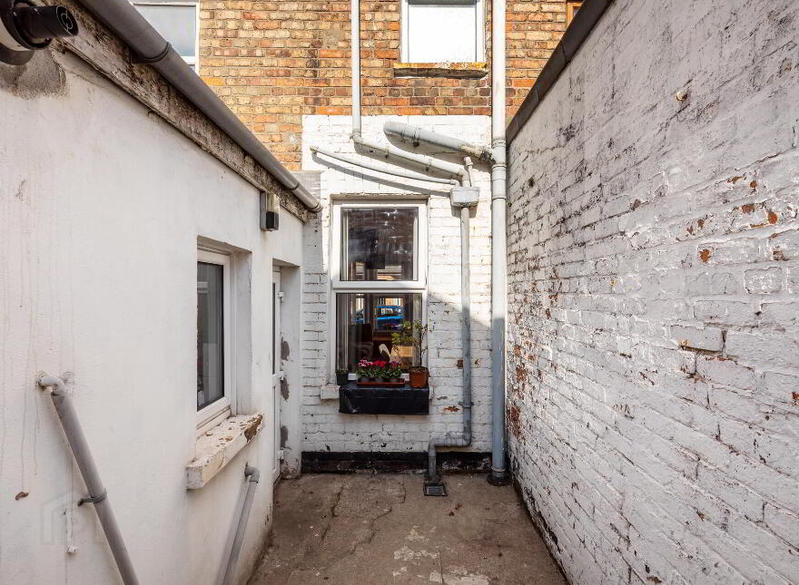 29 Glenbrook Avenue, Belfast, BT5 5JP
