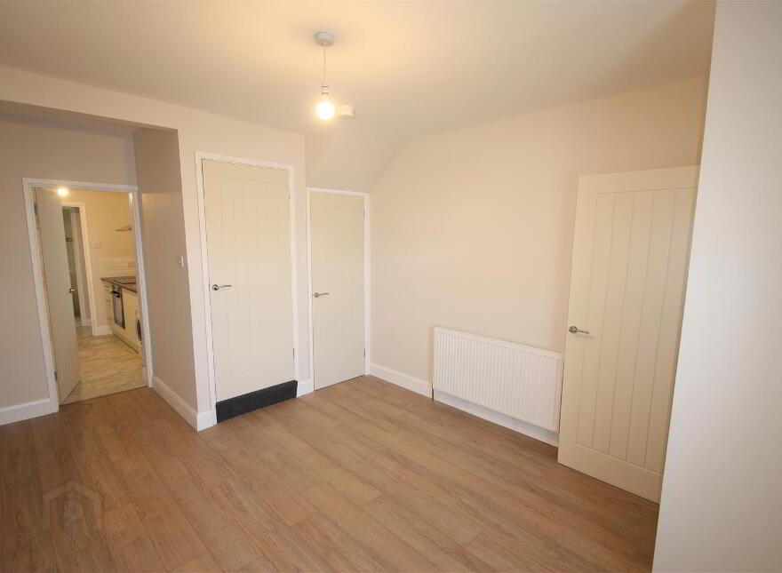 21 Lisburn Street, Ballynahinch, BT24 8BD