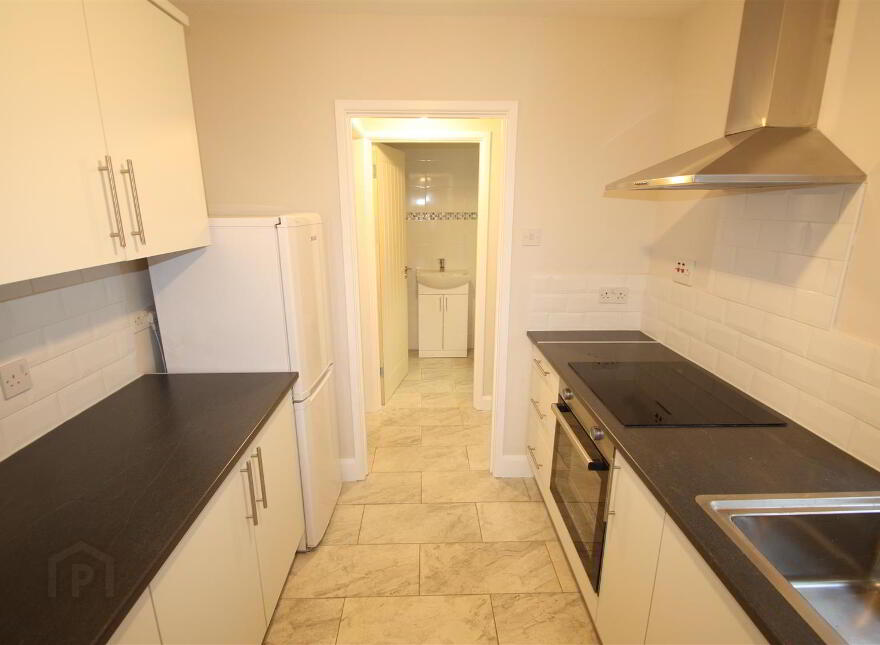 21 Lisburn Street, Ballynahinch, BT24 8BD