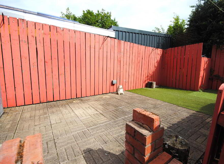 160 Greenville Road, Belfast, BT5 5JY