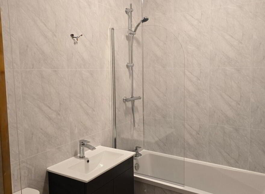 3 Harland Mews, Harland Mews, Station Road, 20A Station Road, Sydenham, Belfast, BT4 1RE