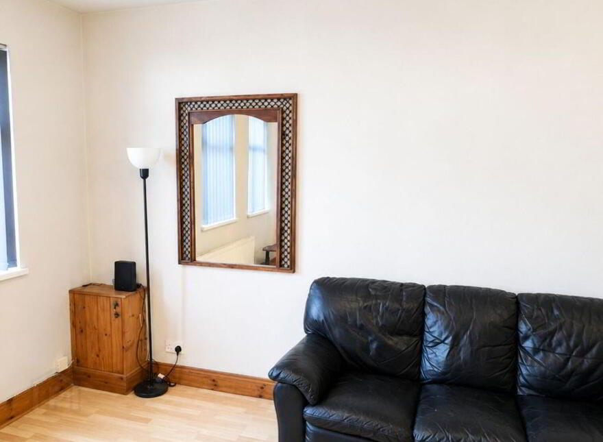 3 Harland Mews, 20A Station Road, Sydenham, Belfast, BT4 1RE