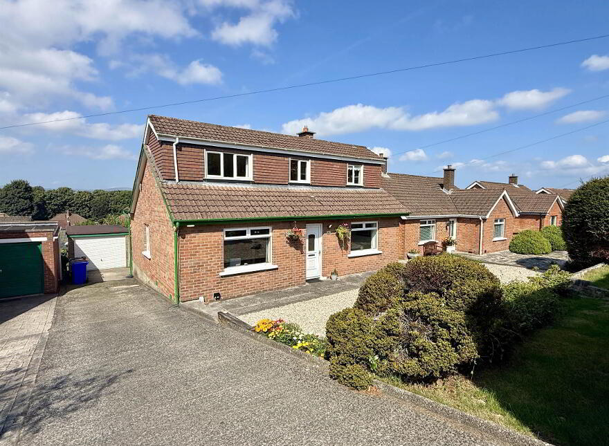 6 Gilnahirk Avenue, Belfast, BT5 7DR