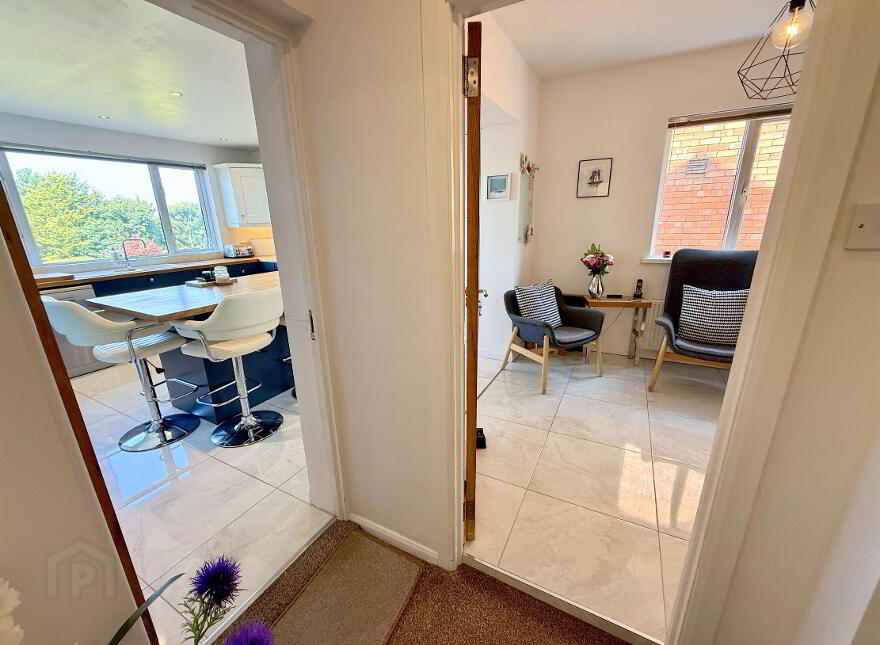 6 Gilnahirk Avenue, Belfast, BT5 7DR