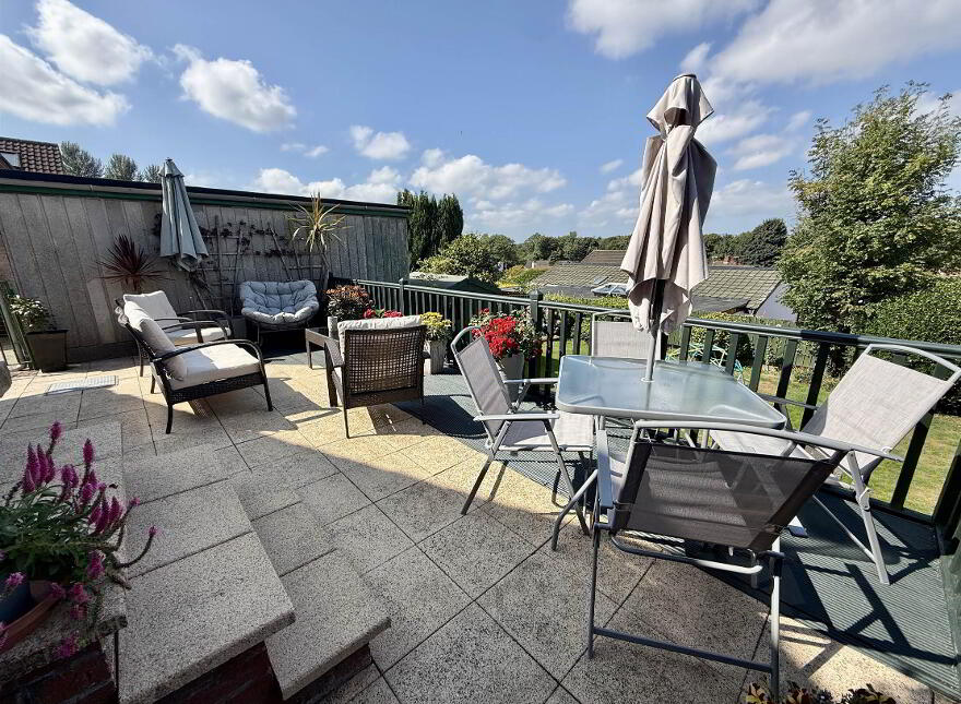 6 Gilnahirk Avenue, Belfast, BT5 7DR