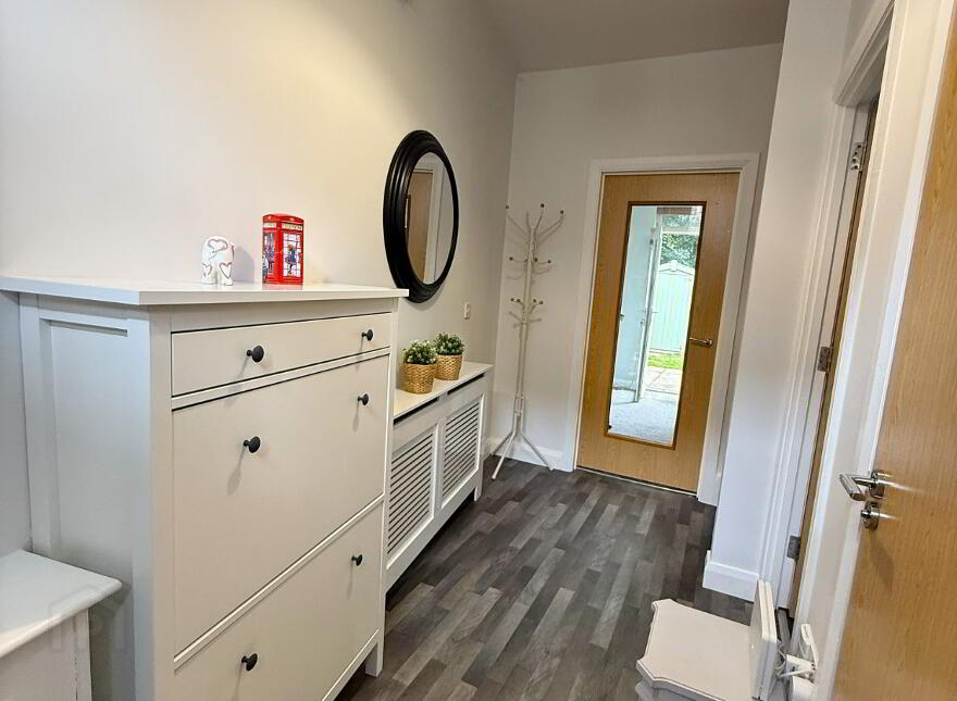 4 Badgers Lane, Ballinderry Road, Lisburn, BT28 2ZH