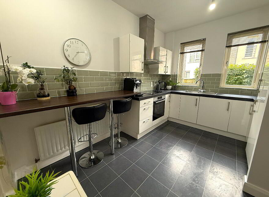 4 Badgers Lane, Ballinderry Road, Lisburn, BT28 2ZH