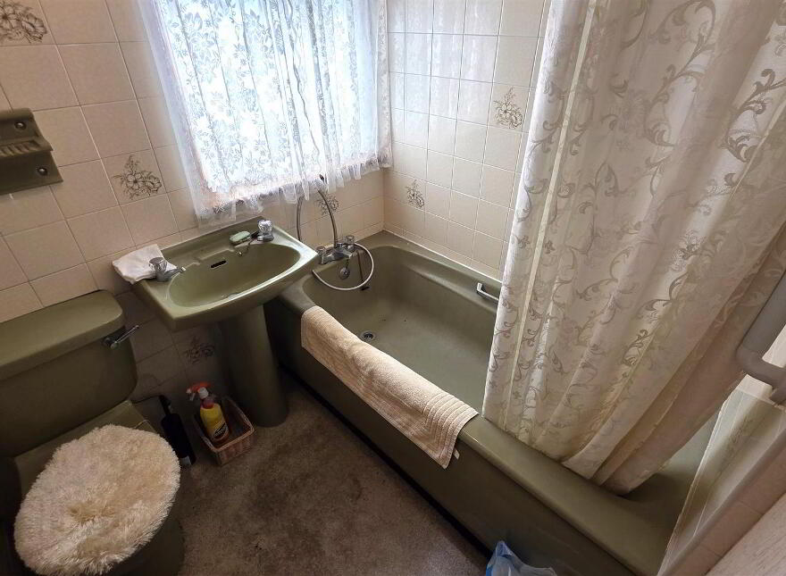 73 Donegore Drive, Antrim, BT41 1DY