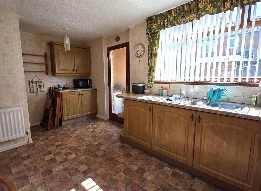 73 Donegore Drive, Antrim, BT41 1DY