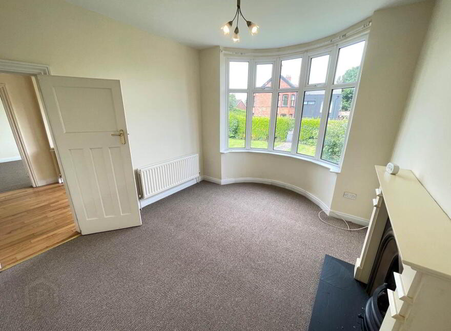 38 Demesne Road, Holywood, BT18 9NB