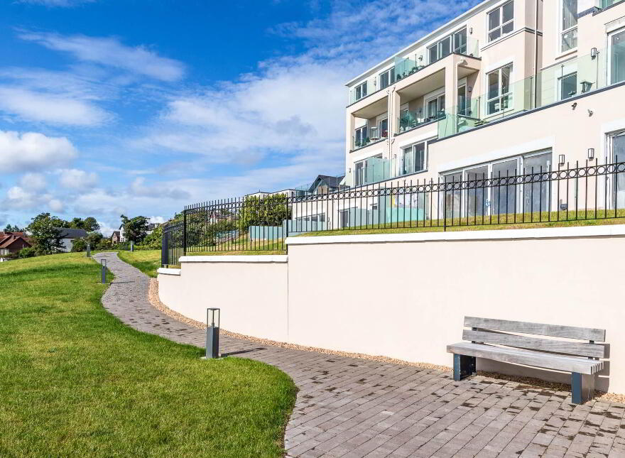 Apt 6, Shore Road, Greenisland, Carrickfergus, BT38 8NT
