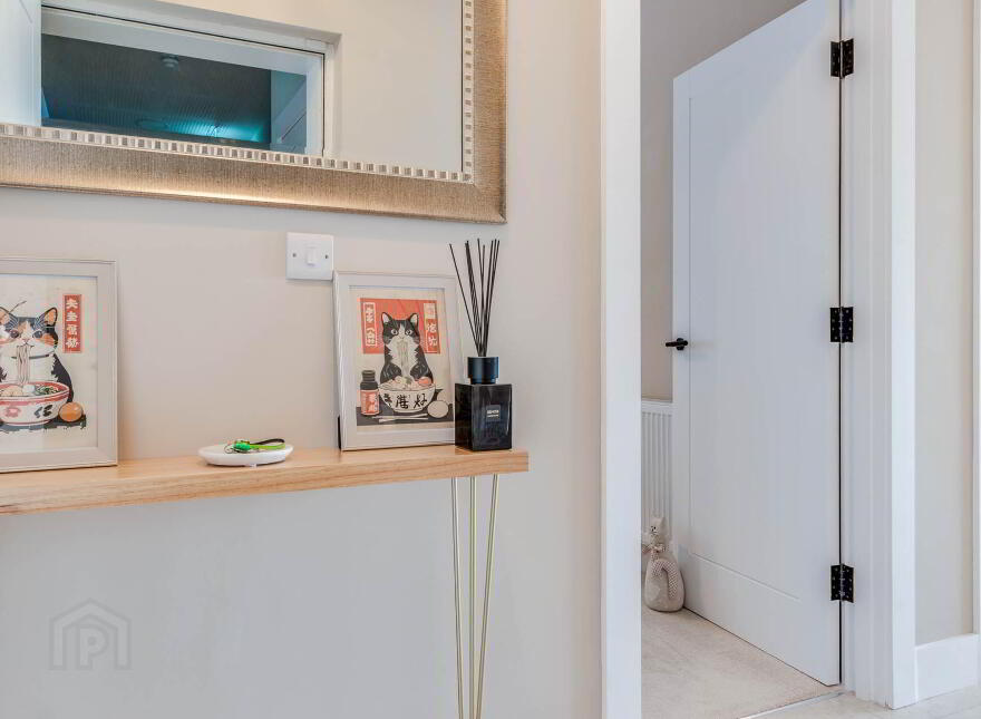 Apt 6, Shore Road, Greenisland, Carrickfergus, BT38 8NT