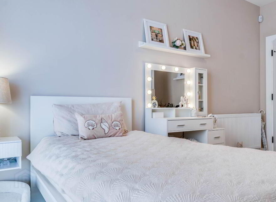 Apt 6, Shore Road, Greenisland, Carrickfergus, BT38 8NT