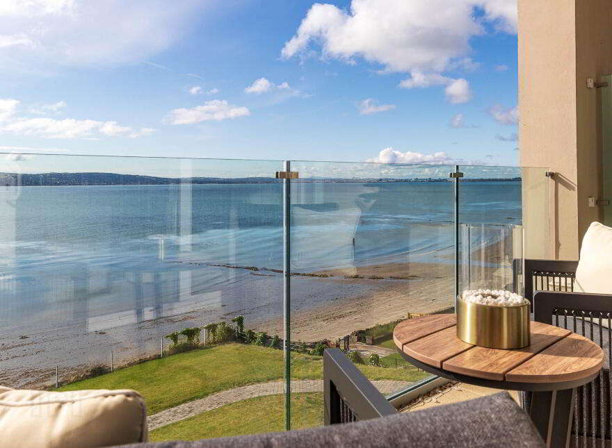 Apt 6, Shore Road, Greenisland, Carrickfergus, BT38 8NT