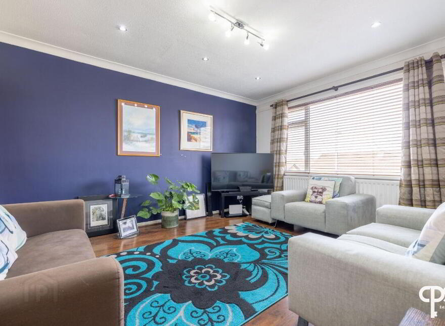 53 Burnside Avenue, Belfast, BT8 6HW