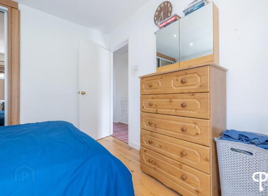 53 Burnside Avenue, Belfast, BT8 6HW