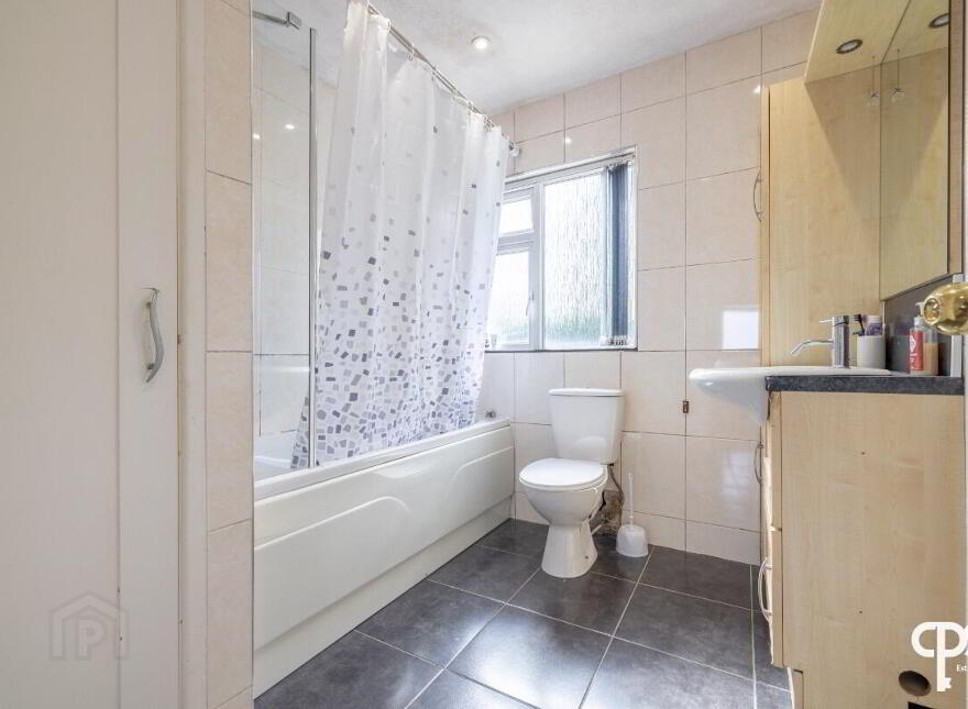 53 Burnside Avenue, Belfast, BT8 6HW