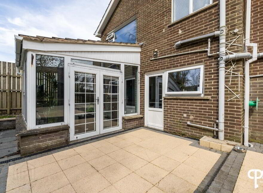 53 Burnside Avenue, Belfast, BT8 6HW