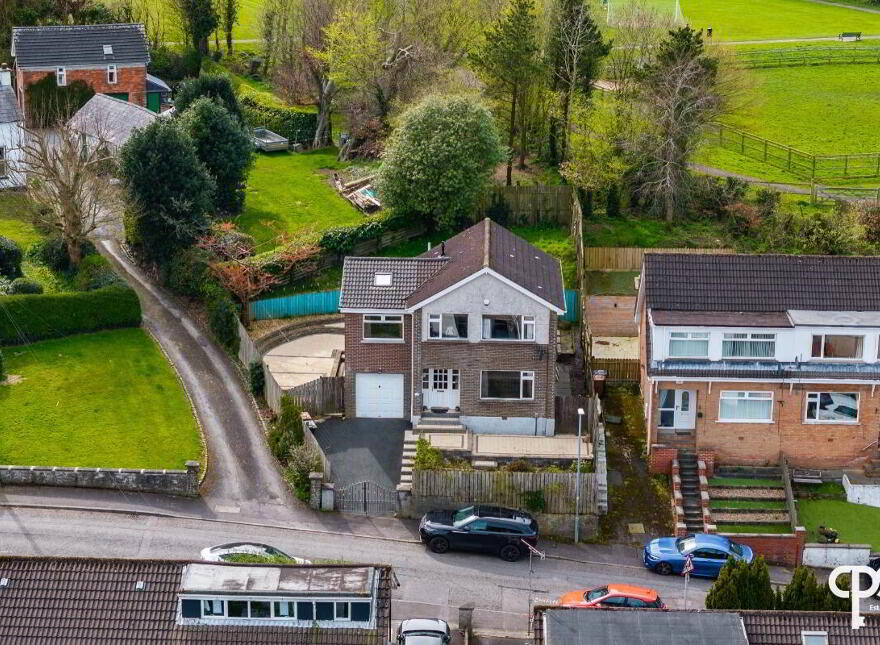 53 Burnside Avenue, Belfast, BT8 6HW