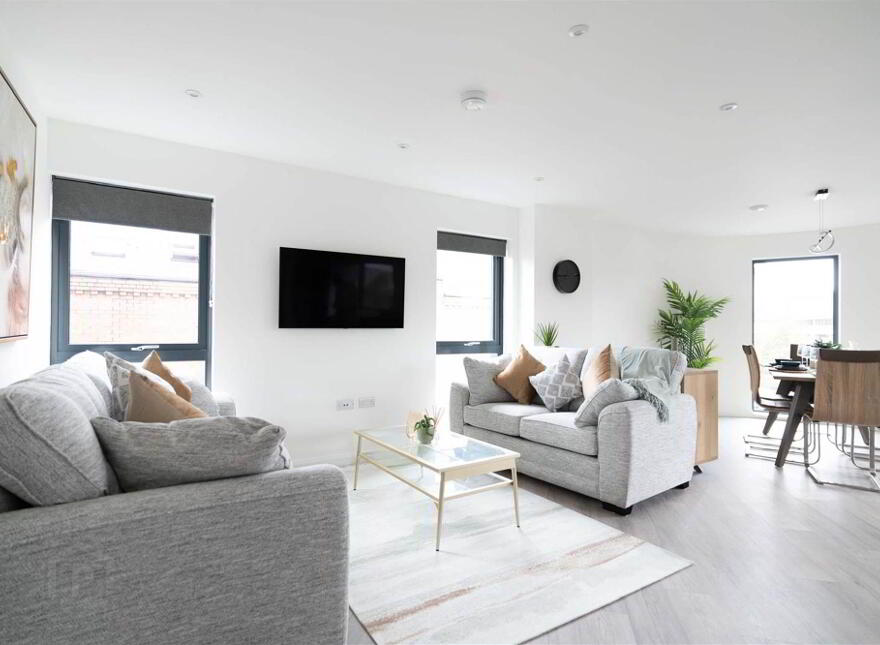 222 Coyles Place, Belfast, BT7 1FD
