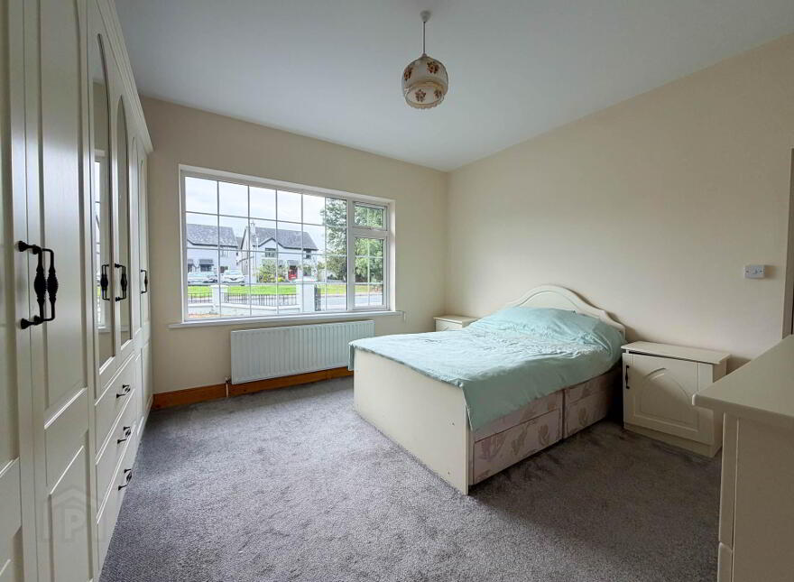 Smiths Road, Charleville, P56HR82