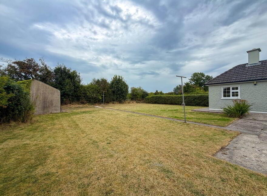 Smiths Road, Charleville, P56HR82