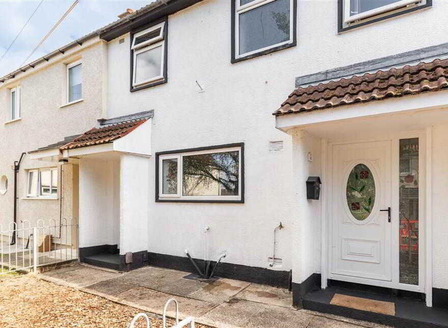 142 Benmore Drive, Belfast, BT10 0EJ