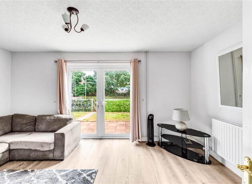 142 Benmore Drive, Belfast, BT10 0EJ
