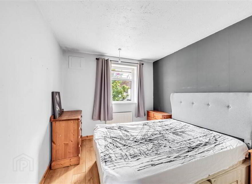 142 Benmore Drive, Belfast, BT10 0EJ