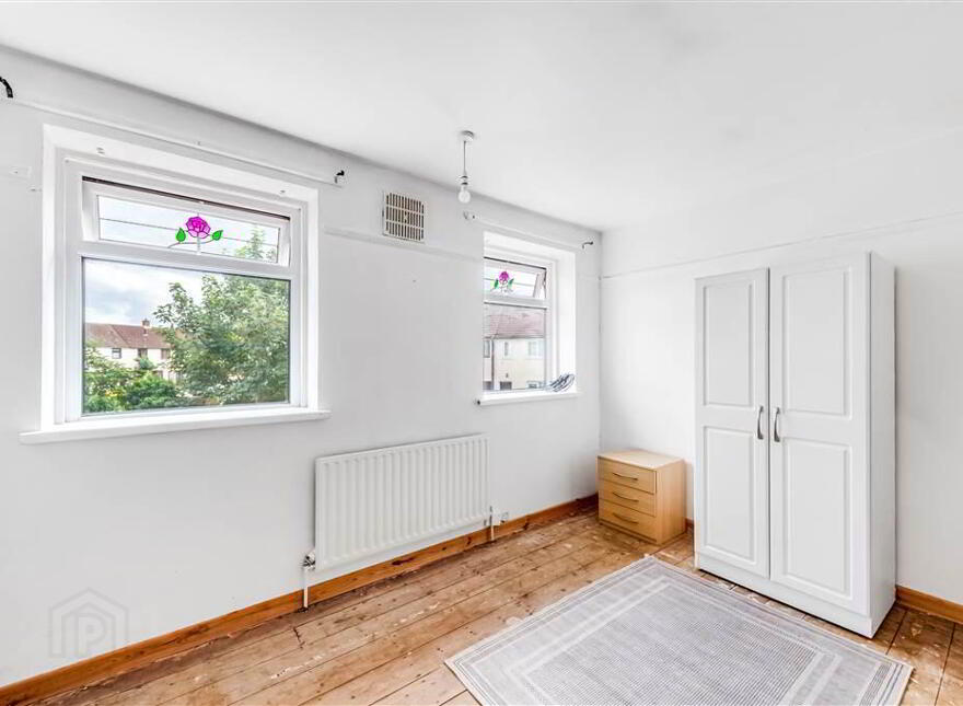 142 Benmore Drive, Belfast, BT10 0EJ