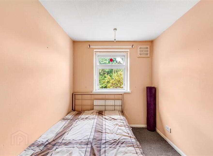 142 Benmore Drive, Belfast, BT10 0EJ