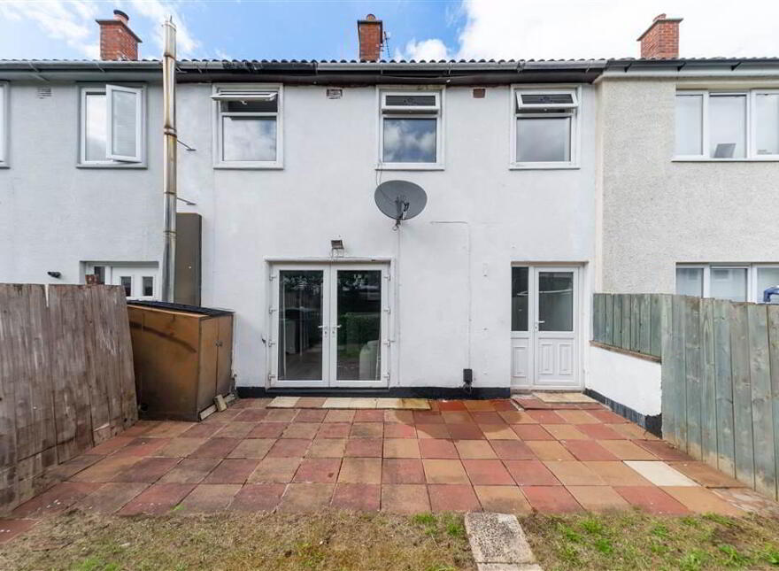 142 Benmore Drive, Belfast, BT10 0EJ