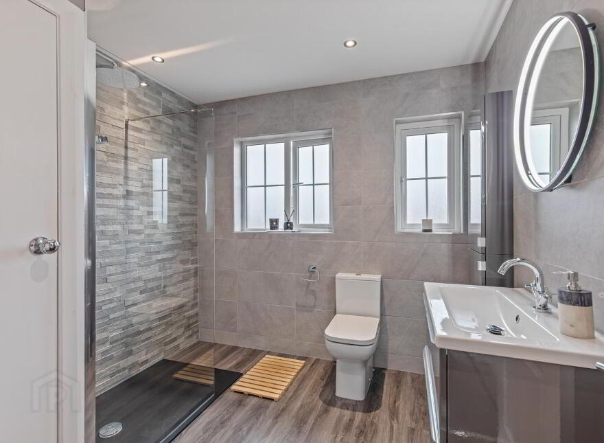 31 Norwood Avenue, Belfast, BT4 2EF