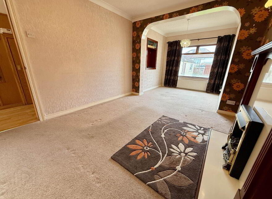 18 Glensharragh Avenue, Belfast, BT6 9PD