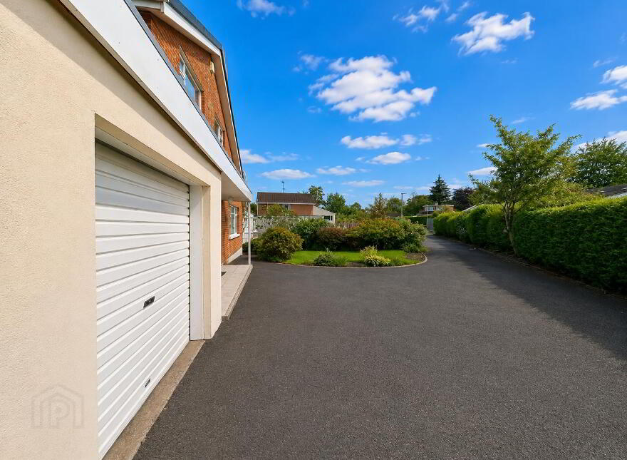 22 Sunnycrest Gardens, Omagh, BT79 7BH