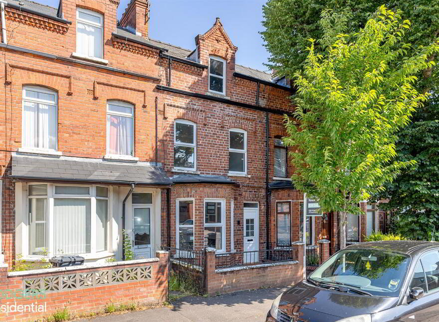 19 Willowfield Drive, Belfast, BT6 8HN