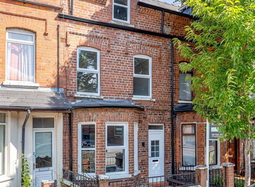 19 Willowfield Drive, Belfast, BT6 8HN